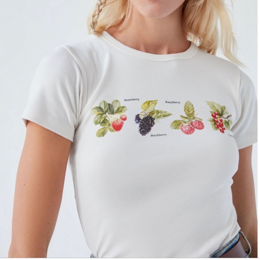 UO Berries chart Baby Tee